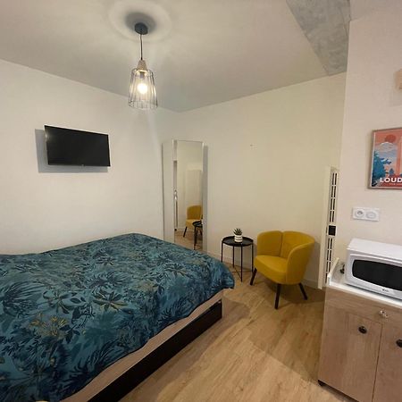 Le Logis De Lyla Apartment Loudun Luaran gambar